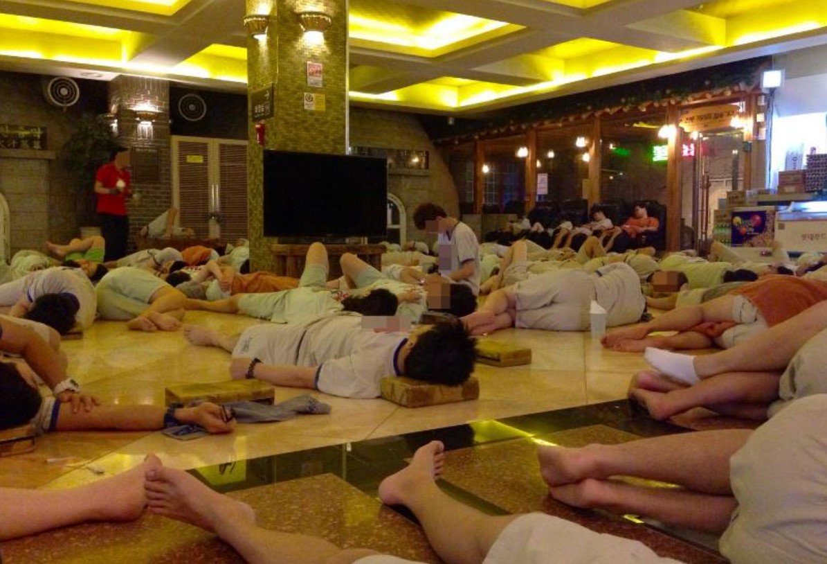 sauna1.jpg