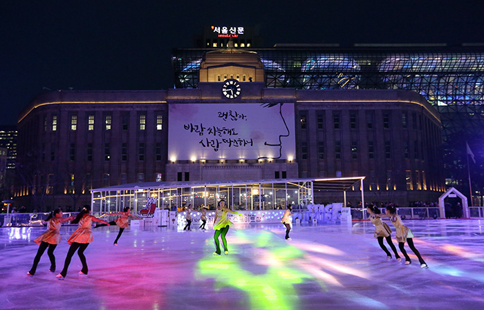 Seoul_Plaza_Skate_Opening_Article_03.jpg