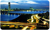 life(35)_nightlife_63building.jpg