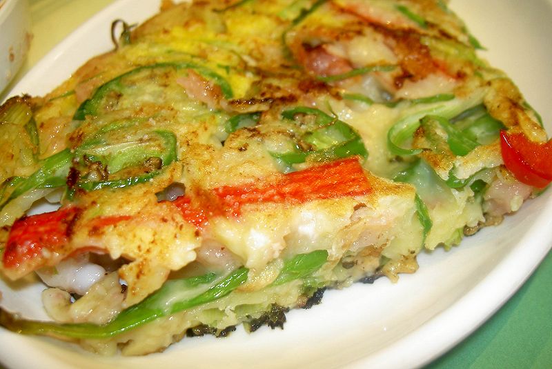 800px-Korean_pancake-Haemul_pajeon-03.jpg